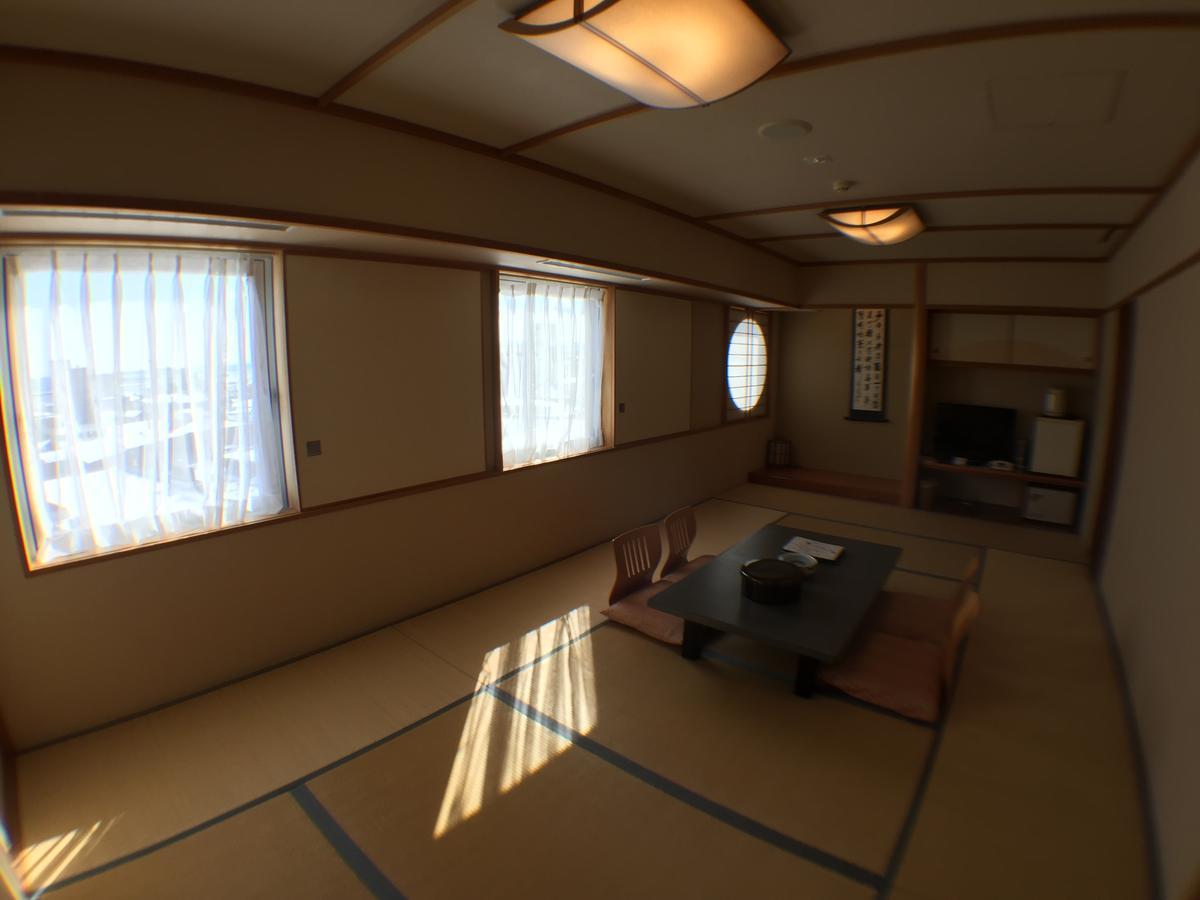 Okhotsk Palace 酒店 Monbetsu